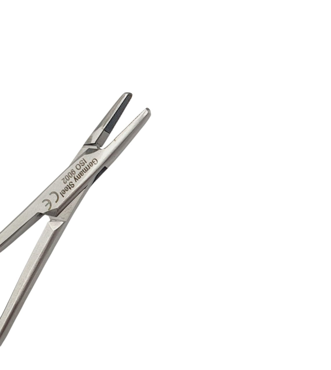 Porta agujas mayo hegar con tugsteno 12cm. - Acero alemán