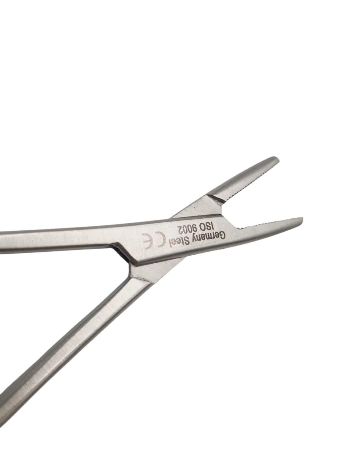 Porta agujas mayo hegar 12cm. - Acero alemán